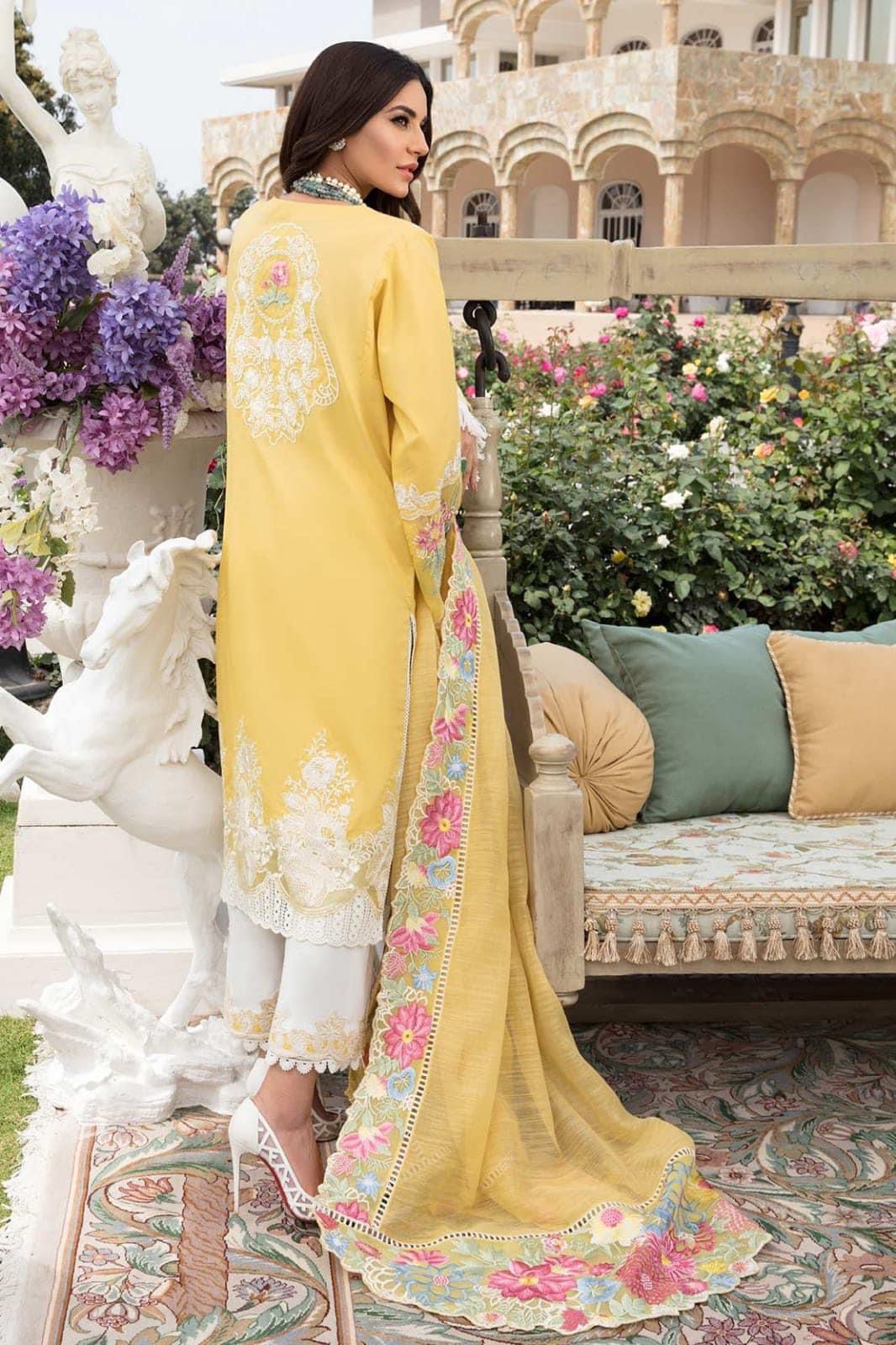 Crimson Luxery Chicken Kari